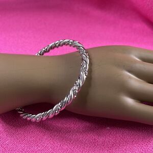 Beautiful Braided Bracelet Silver Tone